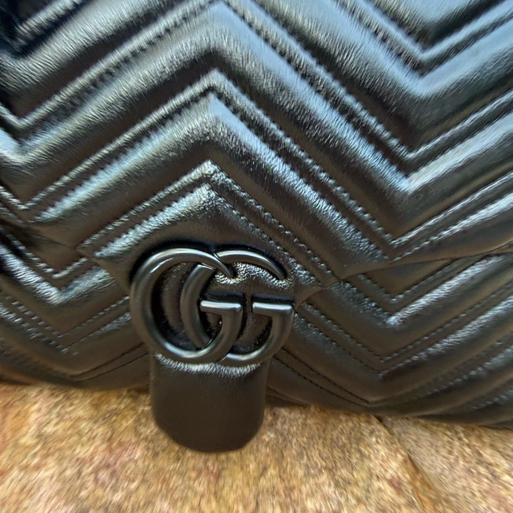 Black GUCCI marmont chevron Quilted shoulder stunning it Bag - Picture 3 of 10